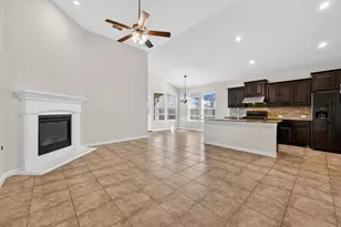 520 Pendennis Dr, Saginaw, TX 76131 - Photo 3