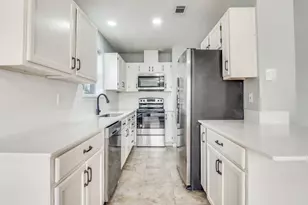 571 Dandelion Dr, Cedar Hill, TX 75104 - Photo 13