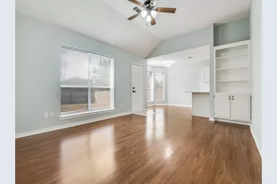 571 Dandelion Drive, Cedar Hill, TX 75104 - Photo 11