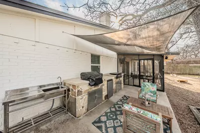 7625 Hightower Drive, North Richland Hills, TX 76182 - Photo 27