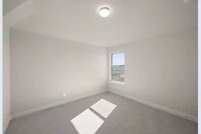 931 Richard Pittmon Drive, DeSoto, TX 75115 - Photo 23