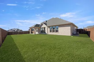 931 Richard Pittmon Dr, DeSoto, TX 75115 - Photo 27