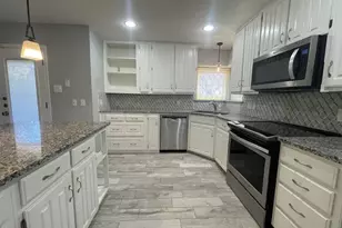 3208 Flintridge Dr, Arlington, TX 76017 - Photo 9