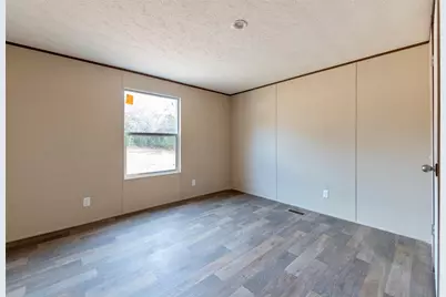 2909 Sycamore Court, Granbury, TX 76048 - Photo 11