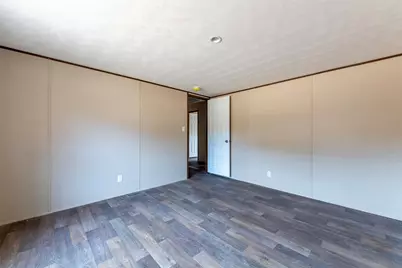 2909 Sycamore Court, Granbury, TX 76048 - Photo 9