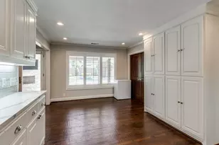 4432 Willow Ln, Dallas, TX 75244 - Photo 15