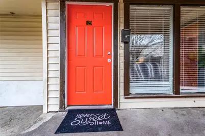 129/131 NE 22nd Street, Grand Prairie, TX 75050 - Photo 3