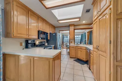 100 Juanita Avenue, Wills Point, TX 75169 - Photo 11