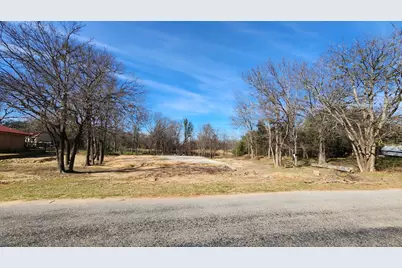 406 Shady Grove Drive, Granbury, TX 76049 - Photo 5