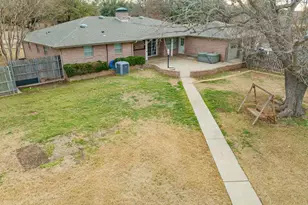 1506 W Elliott St, Breckenridge, TX 76424 - Photo 13
