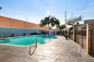 17490 Meandering Way, Dallas, TX 75252 - Photo 31