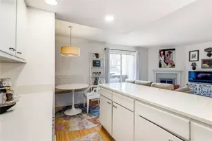 4044 Buena Vista St, Dallas, TX 75204 - Photo 9