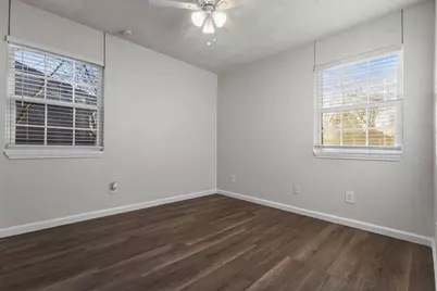 635 Woodmont Drive, Dallas, TX 75217 - Photo 9