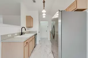 4816 Topaz Ln, Granbury, TX 76049 - Photo 9