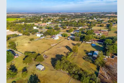 3401 Camaro Drive, Crowley, TX 76036 - Photo 5