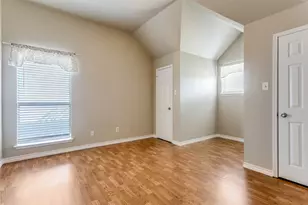 1922 Hidden Trail Dr, Lewisville, TX 75067 - Photo 25