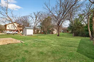806 Denton, Denton, TX 76201 - Photo 17