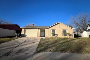 1911 Primrose Ln, Arlington, TX 76014 - Photo 1