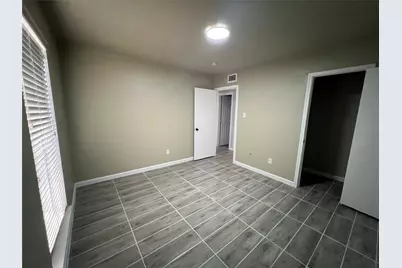 1911 Primrose Lane, Arlington, TX 76014 - Photo 17