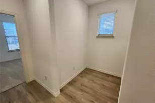 634 Redwood Wy, Mansfield, TX 76063 - Photo 3