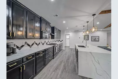 4606 Hazelhurst Lane, Dallas, TX 75227 - Photo 9