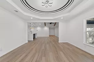 4606 Hazelhurst Ln, Dallas, TX 75227 - Photo 13