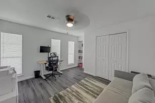 4606 Hazelhurst Ln, Dallas, TX 75227 - Photo 23