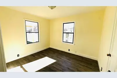 3297 Todd Avenue, Fort Worth, TX 76110 - Photo 5