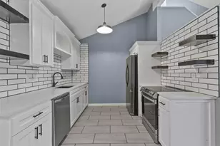 10001 Pack Saddle Trail, Fort Worth, TX 76108 - Photo 7