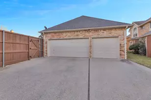 2909 Chalfont Ln, Plano, TX 75023 - Photo 39