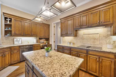 2909 Chalfont Lane, Plano, TX 75023 - Photo 11