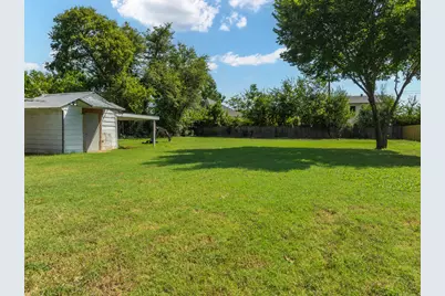 1504 Maple Street, Irving, TX 75060 - Photo 37