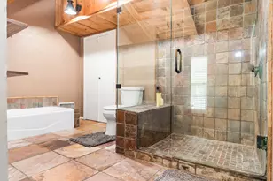 1504 Maple St, Irving, TX 75060 - Photo 23