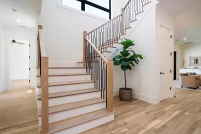 5836 Kenwood Avenue, Dallas, TX 75206 - Photo 15