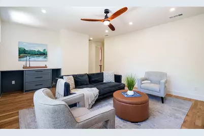 5836 Kenwood Avenue, Dallas, TX 75206 - Photo 11