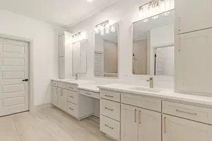 5812 Belaire Cir, Granbury, TX 76048 - Photo 15