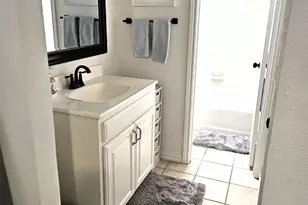 3636 Hopetown Dr, Dallas, TX 75229 - Photo 11