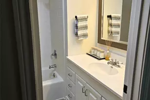 3636 Hopetown Dr, Dallas, TX 75229 - Photo 7