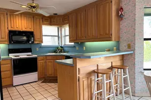 2005 Hunter Glade Ln, Arlington, TX 76012 - Photo 5