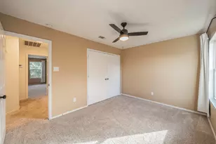 1906 Beach Dr, Dallas, TX 75051 - Photo 27