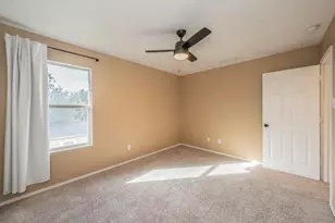 1906 Beach Dr, Dallas, TX 75051 - Photo 29