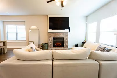 310 Saltmeadow Lane, Red Oak, TX 75154 - Photo 7