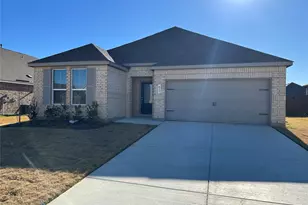 620 Mare Dr, Aubrey, TX 76227 - Photo 1