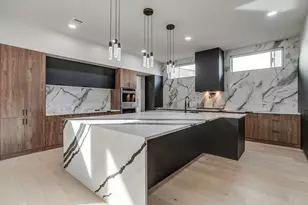 6301 Tiffany Oaks Ln, Arlington, TX 76016 - Photo 13