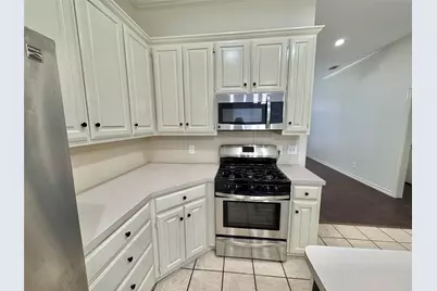 321 Tanglewood Street, Denton, TX 76207 - Photo 13