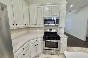 321 Tanglewood St, Denton, TX 76207 - Photo 13