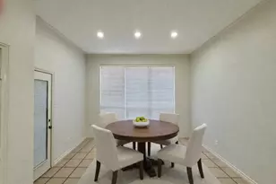 321 Tanglewood St, Denton, TX 76207 - Photo 17