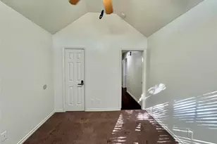 321 Tanglewood St, Denton, TX 76207 - Photo 29