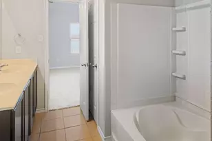 2820 Stonewall Ln, Fort Worth, TX 76123 - Photo 19