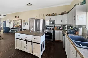 651 Co Rd 2906, Dodd City, TX 75438 - Photo 5